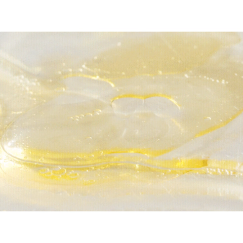 White Truffle First Spray Serum - Image 7